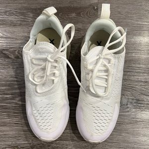 Air Max 270 Flyknit Size 7